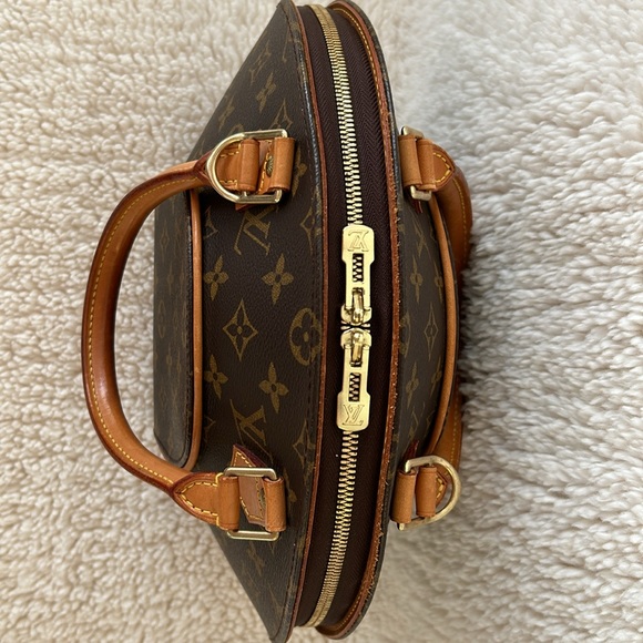 Louis Vuitton Ellipse PM Monogram - Picture 5 of 15